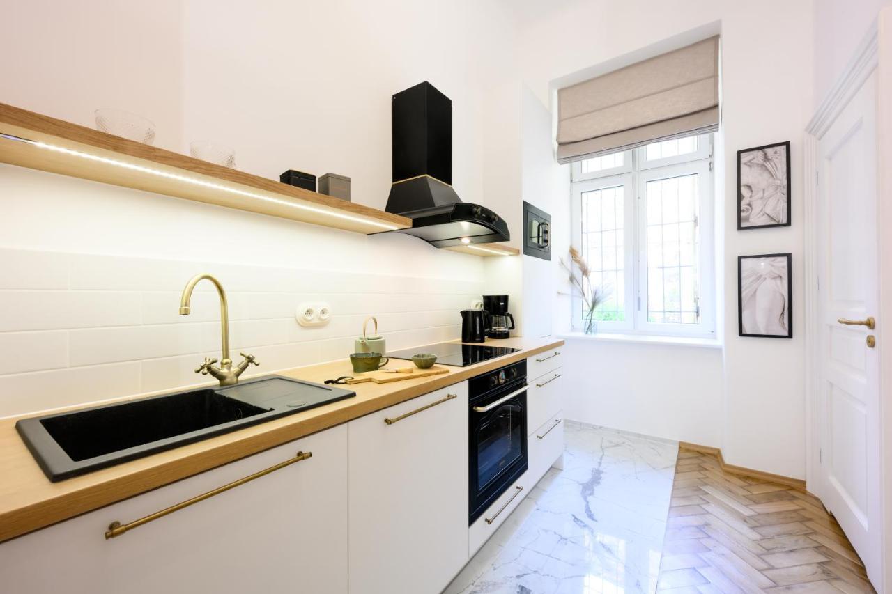 Apartment Native Dietla 71 *